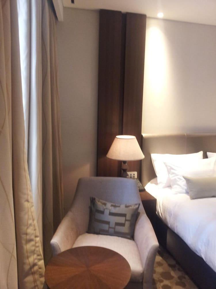 Hotel Lotte Guro 3*