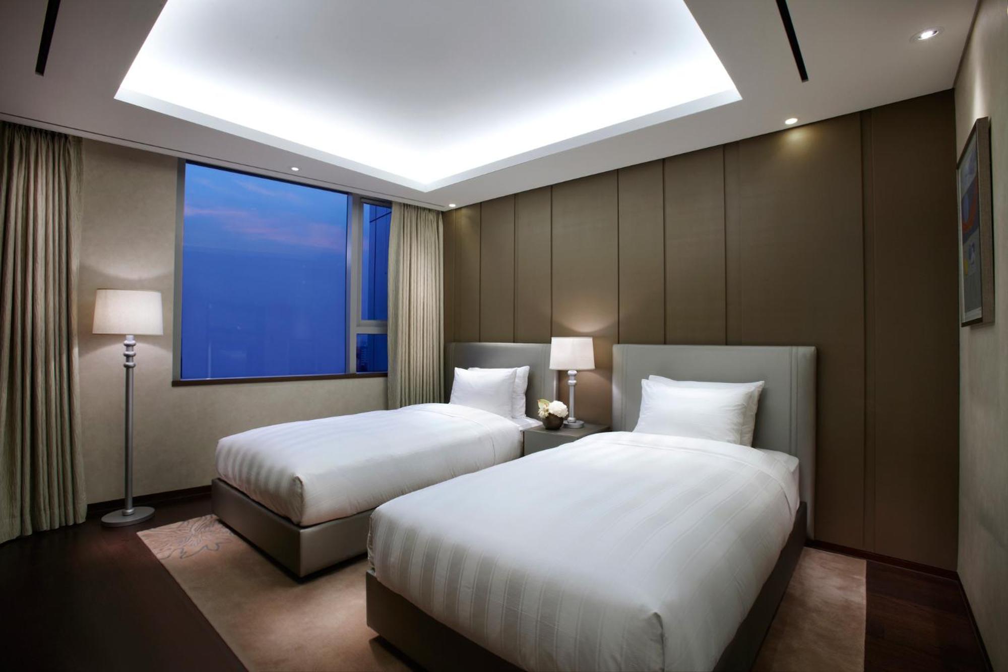 Lotte Guro Hotel 3*
