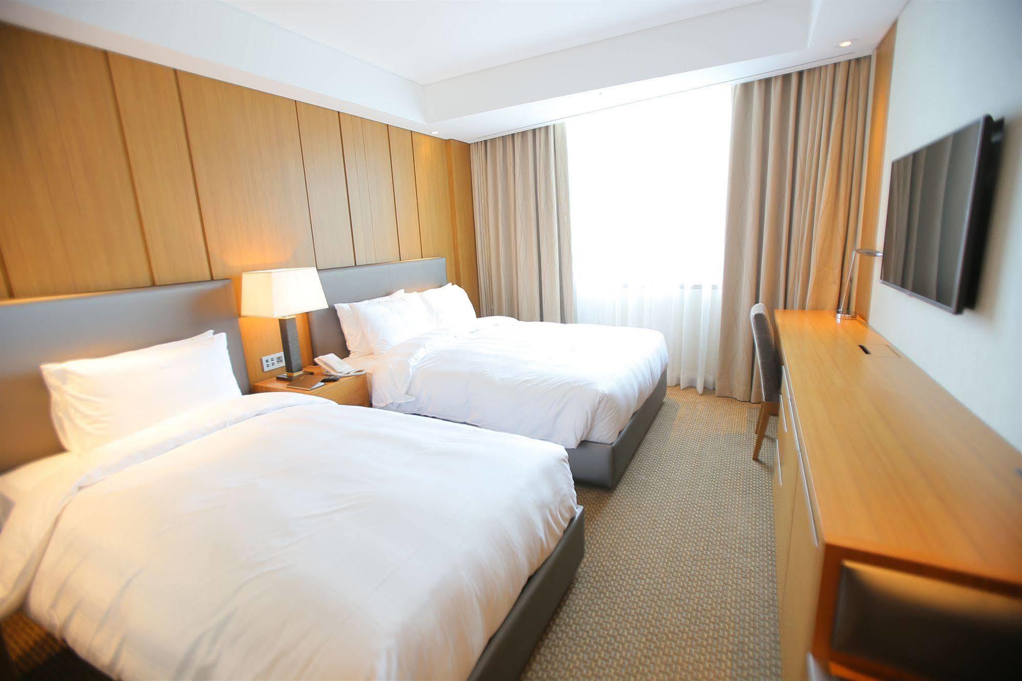 Hotel Lotte Guro 3*